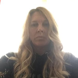 Meet your Posher, Christy